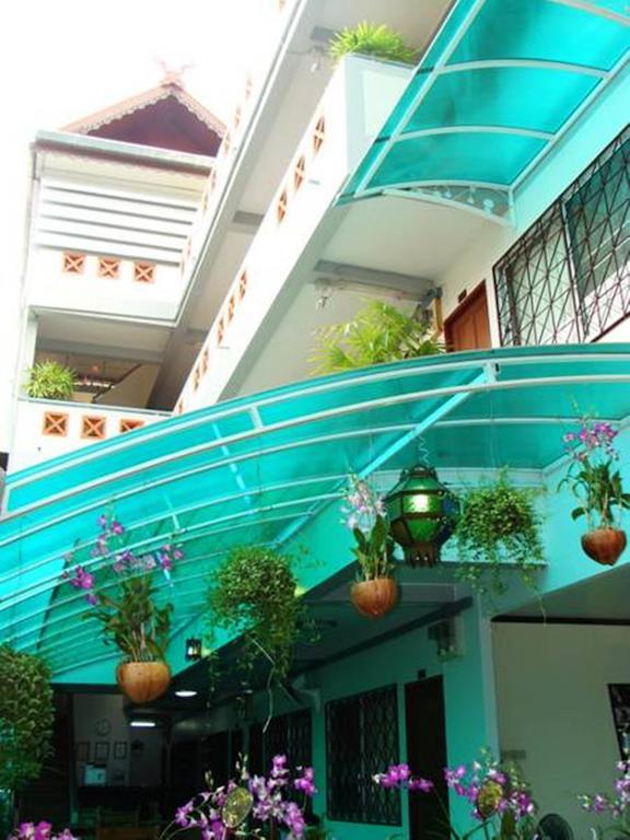 Junior House Hostel Τσιάνγκ Μάι Εξωτερικό φωτογραφία