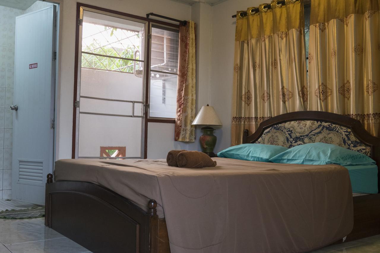 Junior House Hostel Τσιάνγκ Μάι Εξωτερικό φωτογραφία